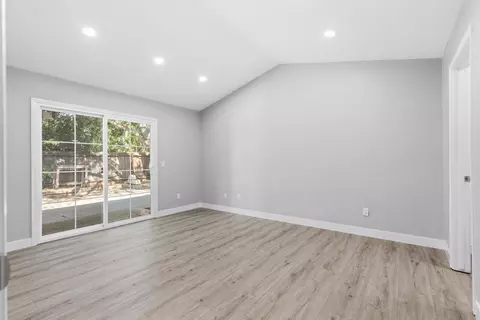 Living - 5101 Kovanda Ave, Carmichael, CA 95608 photo 6 of 6