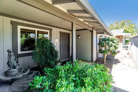 3619 Affirmed Way, Carmichael, CA 95608 photo 2