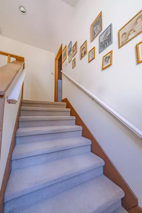 Entry Way - 2279 Sunflower Ct, Merced, CA 95340 photo 5 of 6