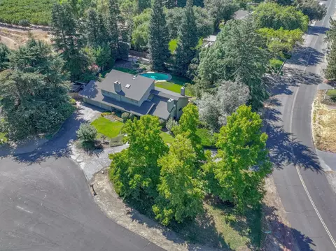 View/Area - 2279 Sunflower Ct, Merced, CA 95340 photo 1 of 7