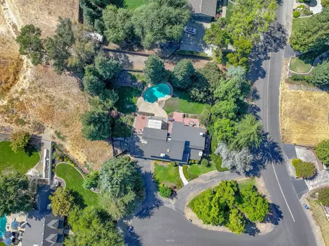 View/Area - 2279 Sunflower Ct, Merced, CA 95340 photo 3 of 7