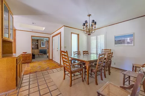 Dining - 2279 Sunflower Ct, Merced, CA 95340 photo 5 of 7