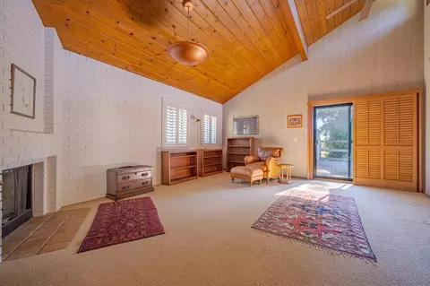 Living - 2279 Sunflower Ct, Merced, CA 95340 photo 6 of 6