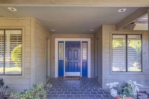Entry Way - 2279 Sunflower Ct, Merced, CA 95340 photo 1 of 6