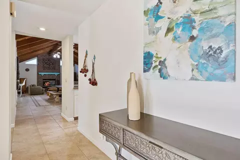 Entry Way - 1101 Chateau Ct, Lodi, CA 95242 photo 2 of 3