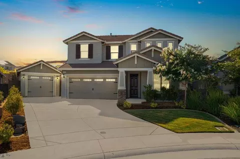 Exterior - 751 Baronial Ct, Rocklin, CA 95765 photo 2 of 20