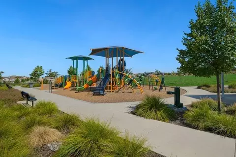 View/Area - 751 Baronial Ct, Rocklin, CA 95765 photo 1 of 8