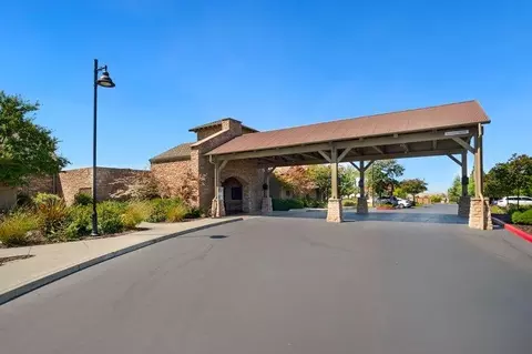 Exterior - 751 Baronial Ct, Rocklin, CA 95765 photo 16 of 20