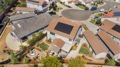 View/Area - 751 Baronial Ct, Rocklin, CA 95765 photo 7 of 8