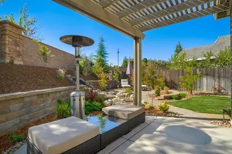 Exterior - 751 Baronial Ct, Rocklin, CA 95765 photo 9 of 20