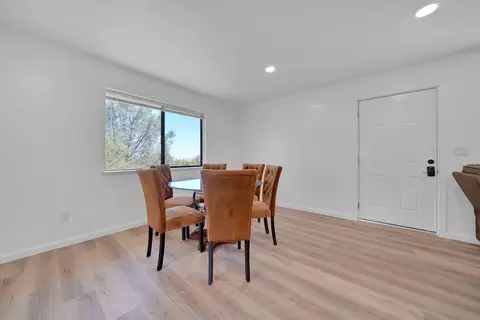Dining - 17747 View Terrace St, Jackson, CA 95642 photo 4 of 5
