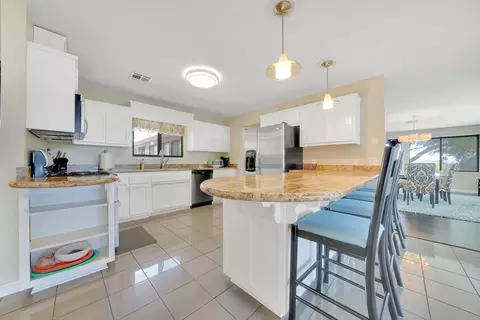 Kitchen - 17747 View Terrace St, Jackson, CA 95642 photo 1 of 7