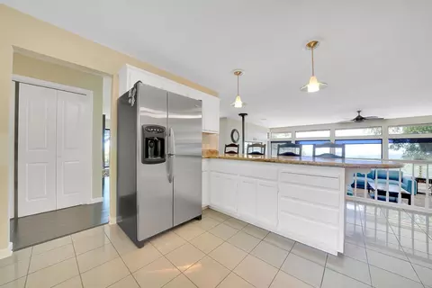 Kitchen - 17747 View Terrace St, Jackson, CA 95642 photo 4 of 7