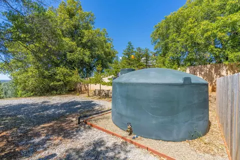 Exterior - 17747 View Terrace St, Jackson, CA 95642 photo 17 of 23