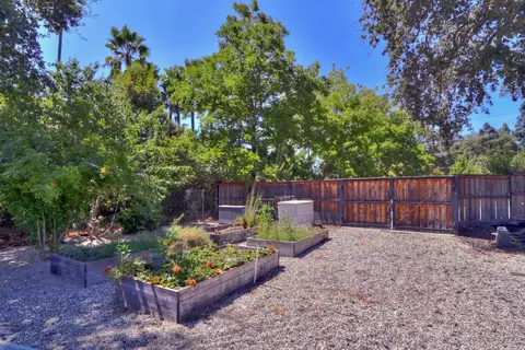 Exterior - 3444 Garfield Ave, Carmichael, CA 95608 photo 18 of 26