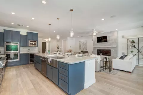 Kitchen - 3444 Garfield Ave, Carmichael, CA 95608 photo 4 of 8