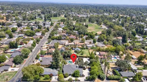 View/Area - 3444 Garfield Ave, Carmichael, CA 95608 photo 8 of 11