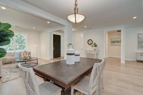 Dining - 3444 Garfield Ave, Carmichael, CA 95608 photo 4 of 7