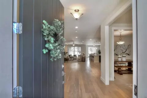 Entry Way - 3444 Garfield Ave, Carmichael, CA 95608 photo 1 of 5