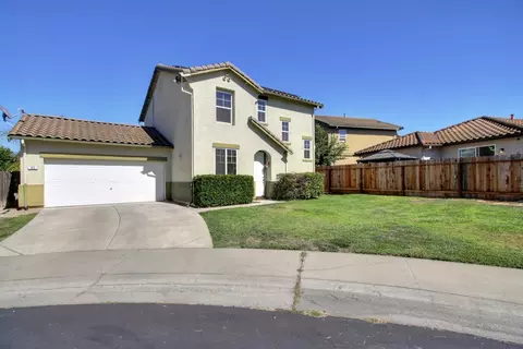 63 Sunreign Pl, Sacramento, CA 95823
