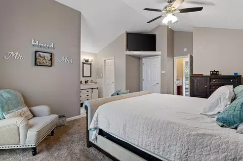 Bedroom - 801 Eastridge Dr, Modesto, CA 95355 photo 3 of 4