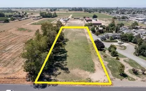 0 1st St, Hilmar, CA 95324