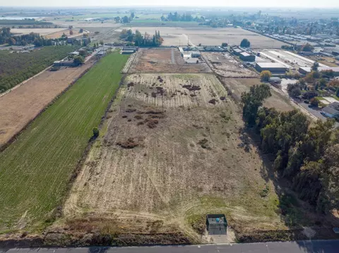 0 E 1st St, Hilmar, CA 95324
