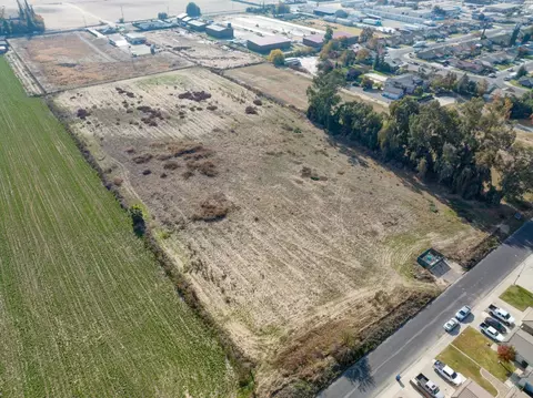 0 E 1st St, Hilmar, CA 95324 photo 2