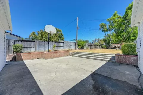 Exterior - 3924 Horton Ln, Carmichael, CA 95608 photo 7 of 14