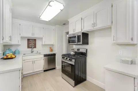 Kitchen - 3924 Horton Ln, Carmichael, CA 95608 photo 2 of 4