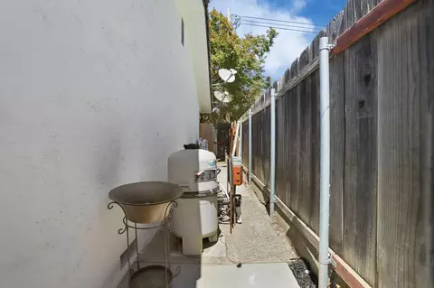 262 Benson, Lodi, CA 95242 photo 18