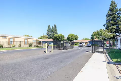 Other - 20 Schooner Ln, Modesto, CA 95356 photo 3 of 8