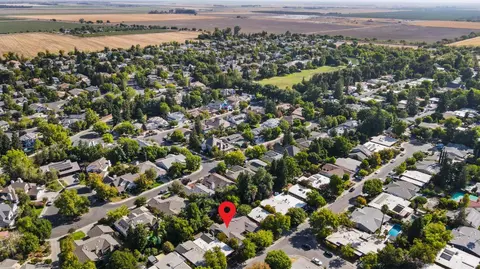 View/Area - 605 Isla Pl, Davis, CA 95616 photo 8 of 11