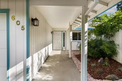 Entry Way - 605 Isla Pl, Davis, CA 95616 photo 1 of 3