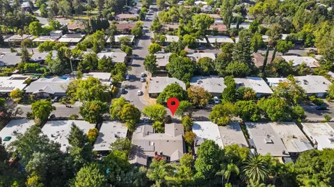 View/Area - 605 Isla Pl, Davis, CA 95616 photo 4 of 11