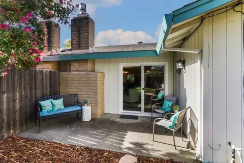Exterior - 605 Isla Pl, Davis, CA 95616 photo 6 of 8