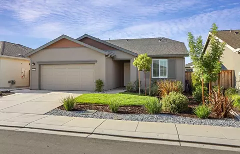 Exterior - 650 Heathridge St, Manteca, CA 95336 photo 8 of 15