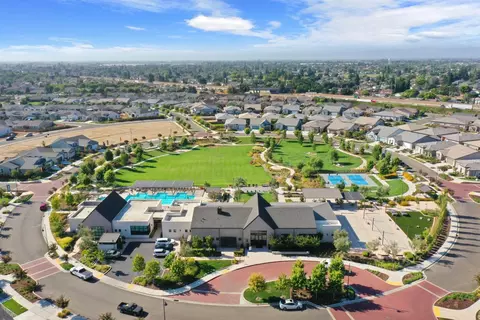 View/Area - 650 Heathridge St, Manteca, CA 95336 photo 8 of 26
