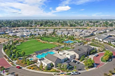 View/Area - 650 Heathridge St, Manteca, CA 95336 photo 9 of 26