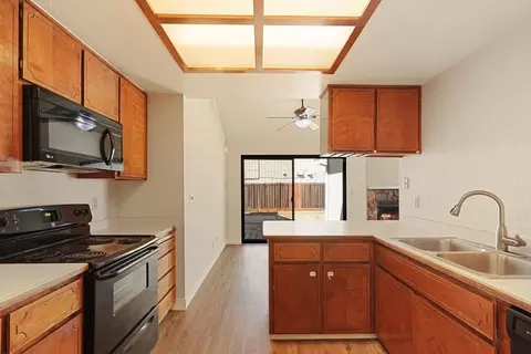 455 Allisha Ln, Tracy, CA 95376 photo 8