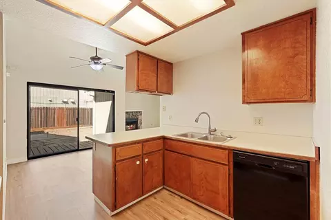 455 Allisha Ln, Tracy, CA 95376 photo 7