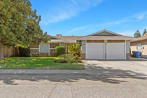 424 Gettysburg St, Turlock, CA 95382 photo 1
