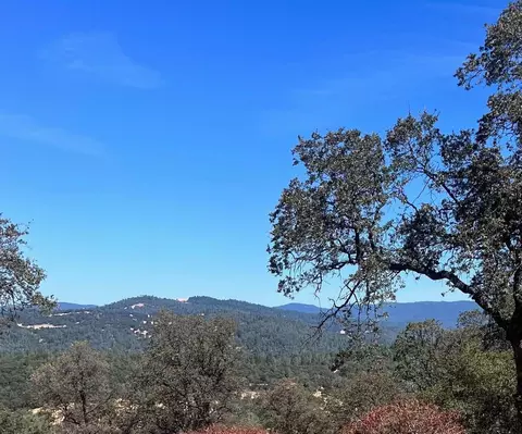 13669 Appaloosa Ct, Penn Valley, CA 95946