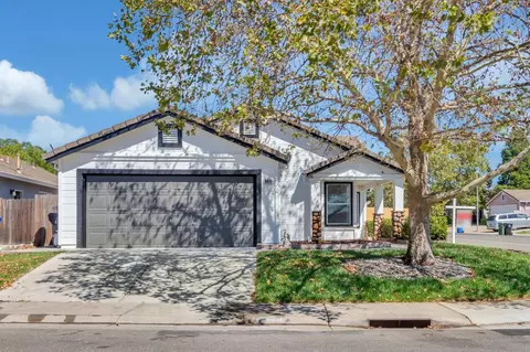 8449 Cold Water Ct, Elk Grove, CA 95624