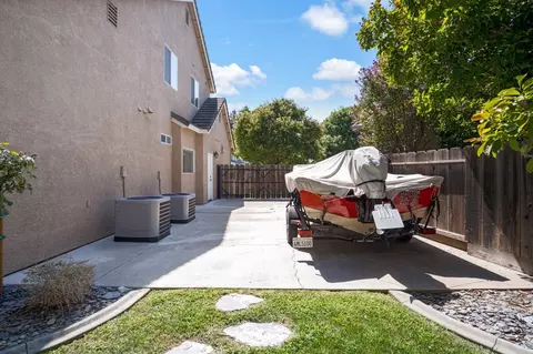 Exterior - 1850 Madelynne, Turlock, CA 95382 photo 7 of 11
