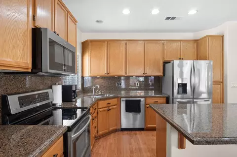 Kitchen - 1850 Madelynne, Turlock, CA 95382 photo 3 of 3