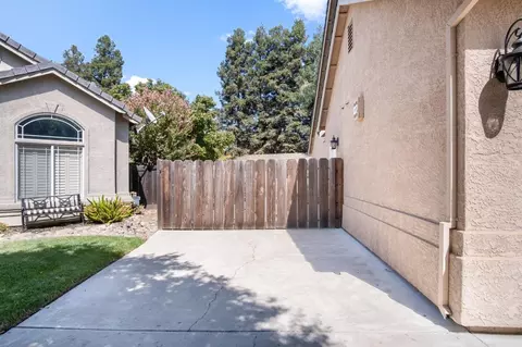 Exterior - 1850 Madelynne, Turlock, CA 95382 photo 3 of 11