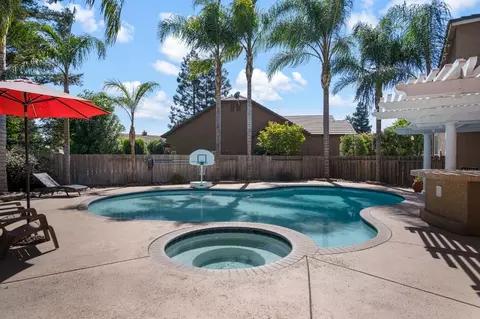 Exterior - 1850 Madelynne, Turlock, CA 95382 photo 11 of 11