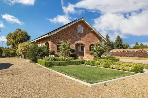 17617 E Highway 26, Linden, CA 95236 photo 1
