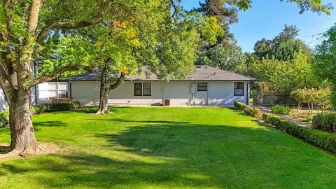 Exterior - 13870 River Rd, Walnut Grove, CA 95690 photo 21 of 23